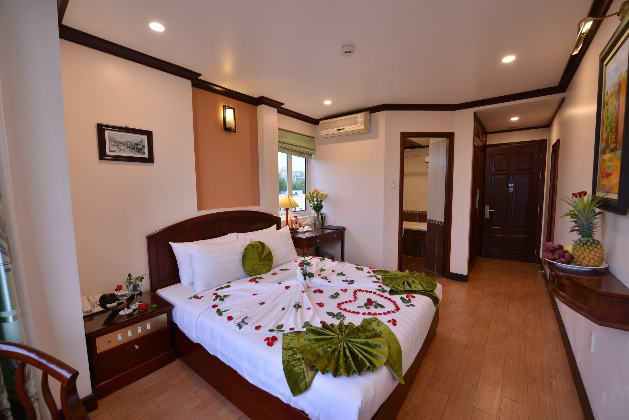 Blue Hanoi Inn Legend Hotel Zewnętrze zdjęcie