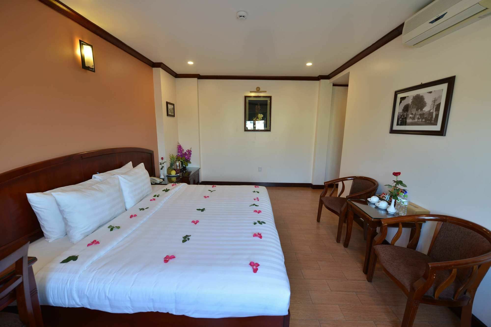 Blue Hanoi Inn Legend Hotel Zewnętrze zdjęcie
